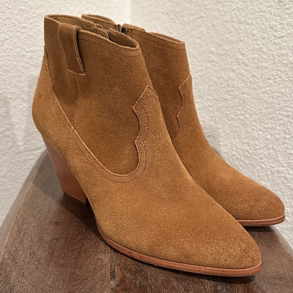 FRYE Reina Cognac Suede Ankle Booties Women’s Size 10M